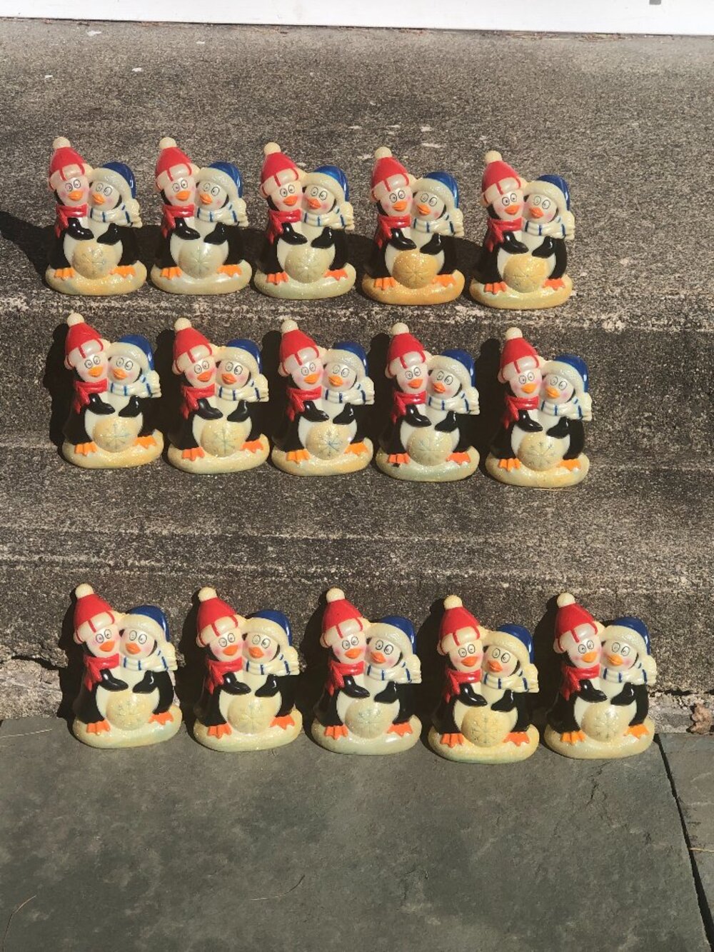 Lot of 15 Vintage Dynagood Penguin Blow Mold Christmas Light Toppers